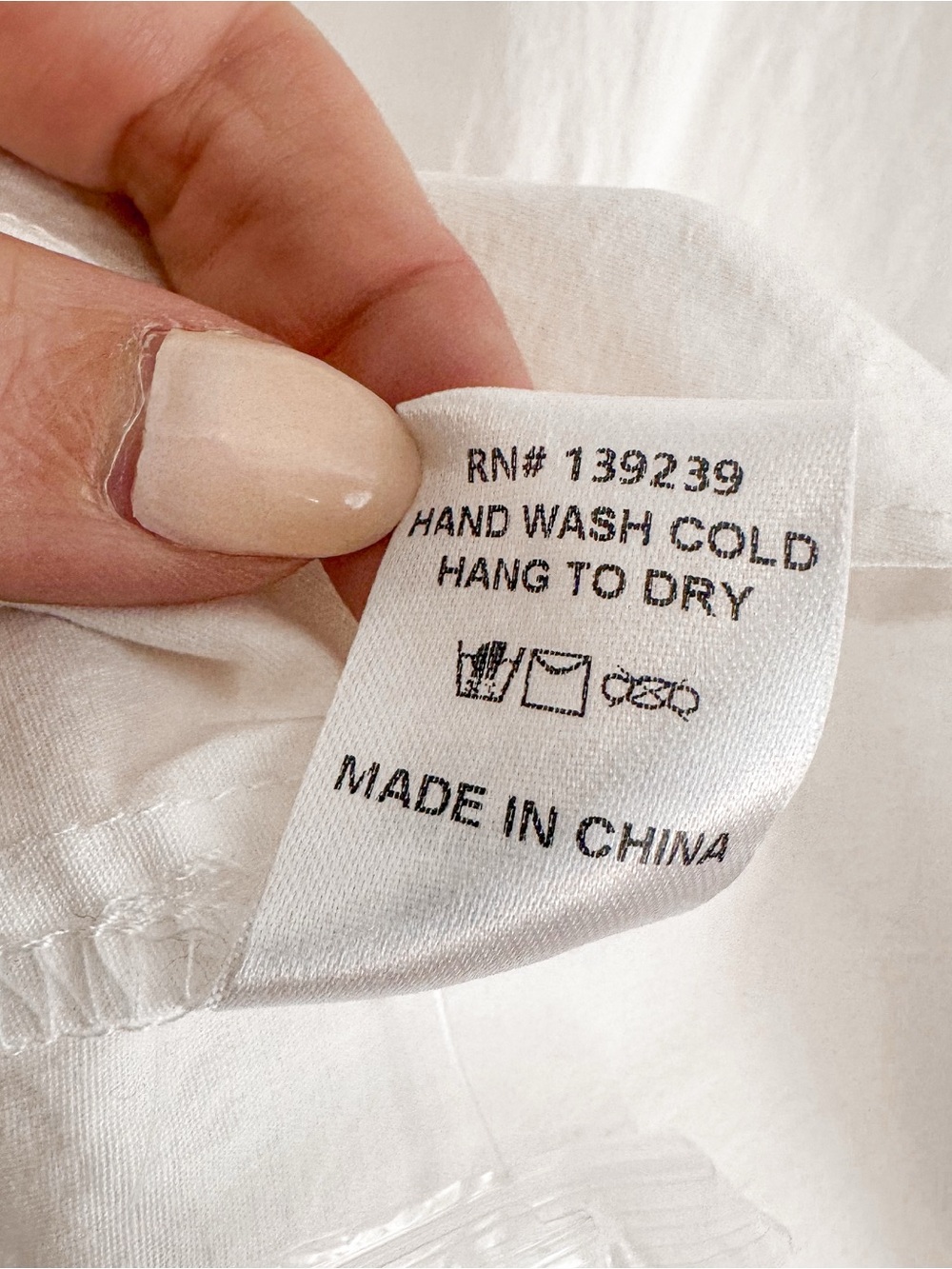 Pomander Place White Rae Blouse - Picture 11 of 11